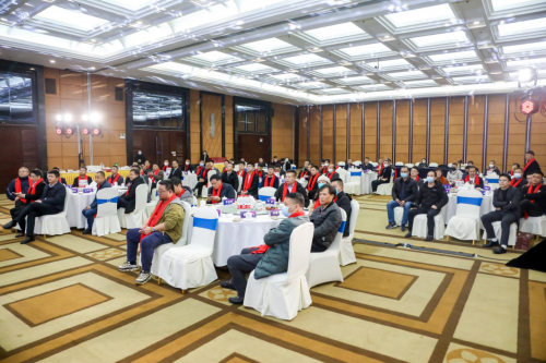 晟通铝模联盟2022年总结暨2023年目标签约大会胜利雷火电竞召开(图3)
