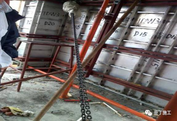 铝合金模板和木模施工有何不同？看完这套铝模施工全套流雷火电竞程就懂了(图5)