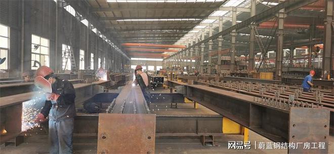 钢结构建筑：稳固轻盈的未来图景与雷火电竞绿色可持续之途(图1)